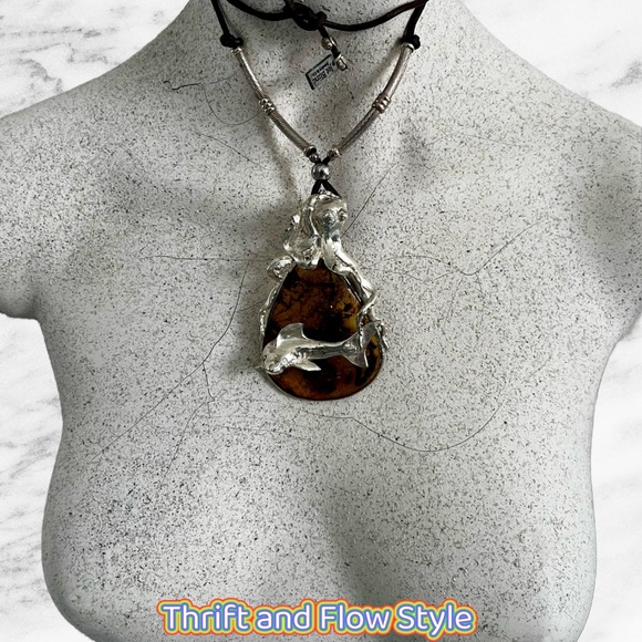 .925 SILVER OCTOPUS/SHARK NECKLACE WITH STONE. NWOT - Picture 4 of 6